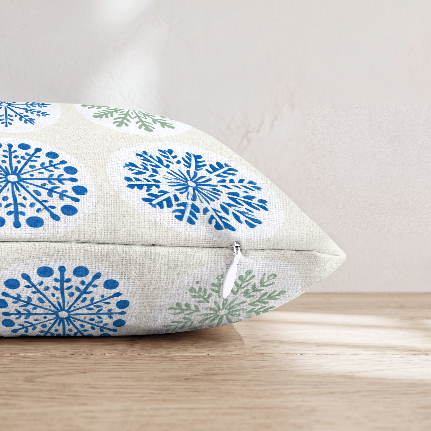 HH297212 HH297212_pillow_edge_zipper.png