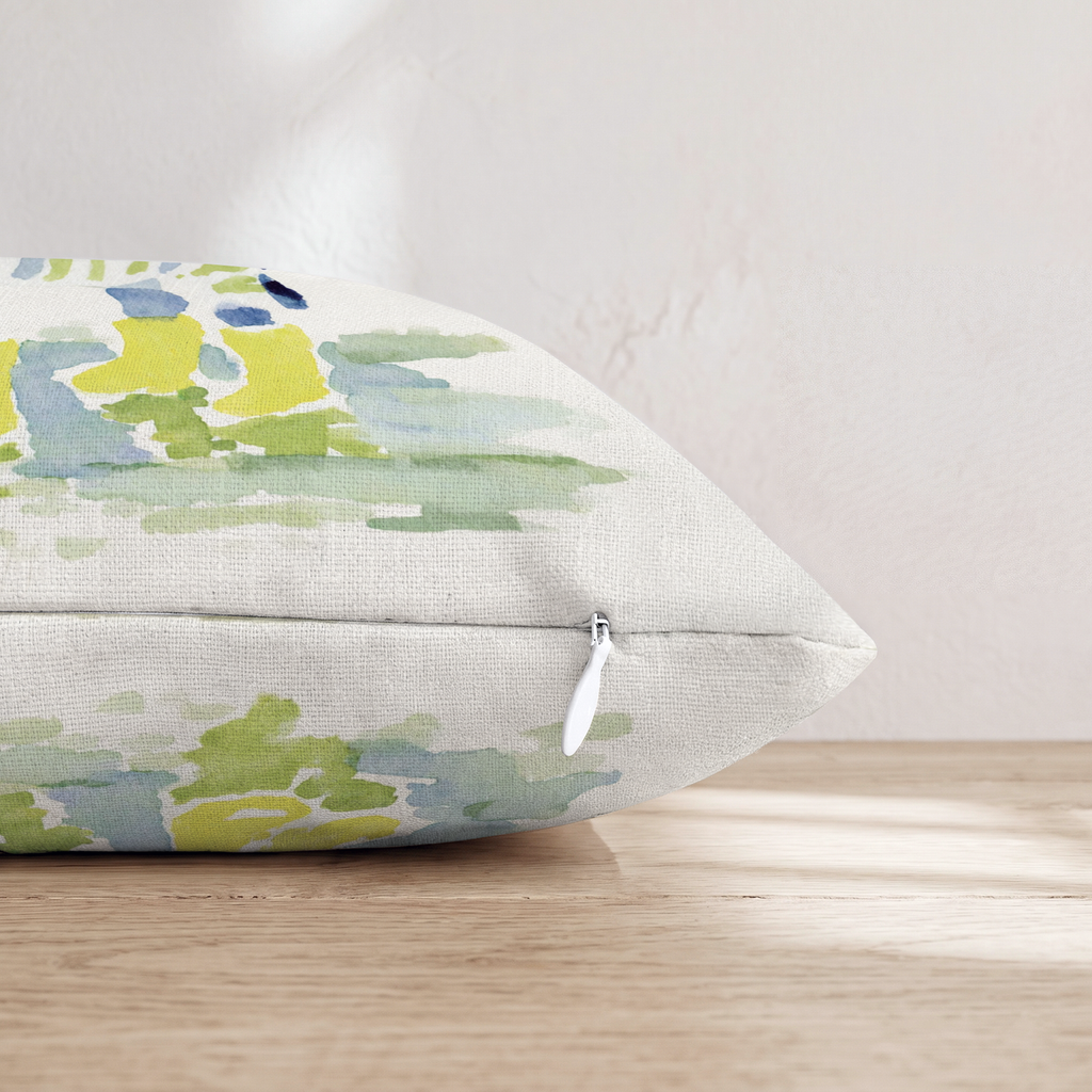 HH298770 HH298770_pillow_edge_zipper.png