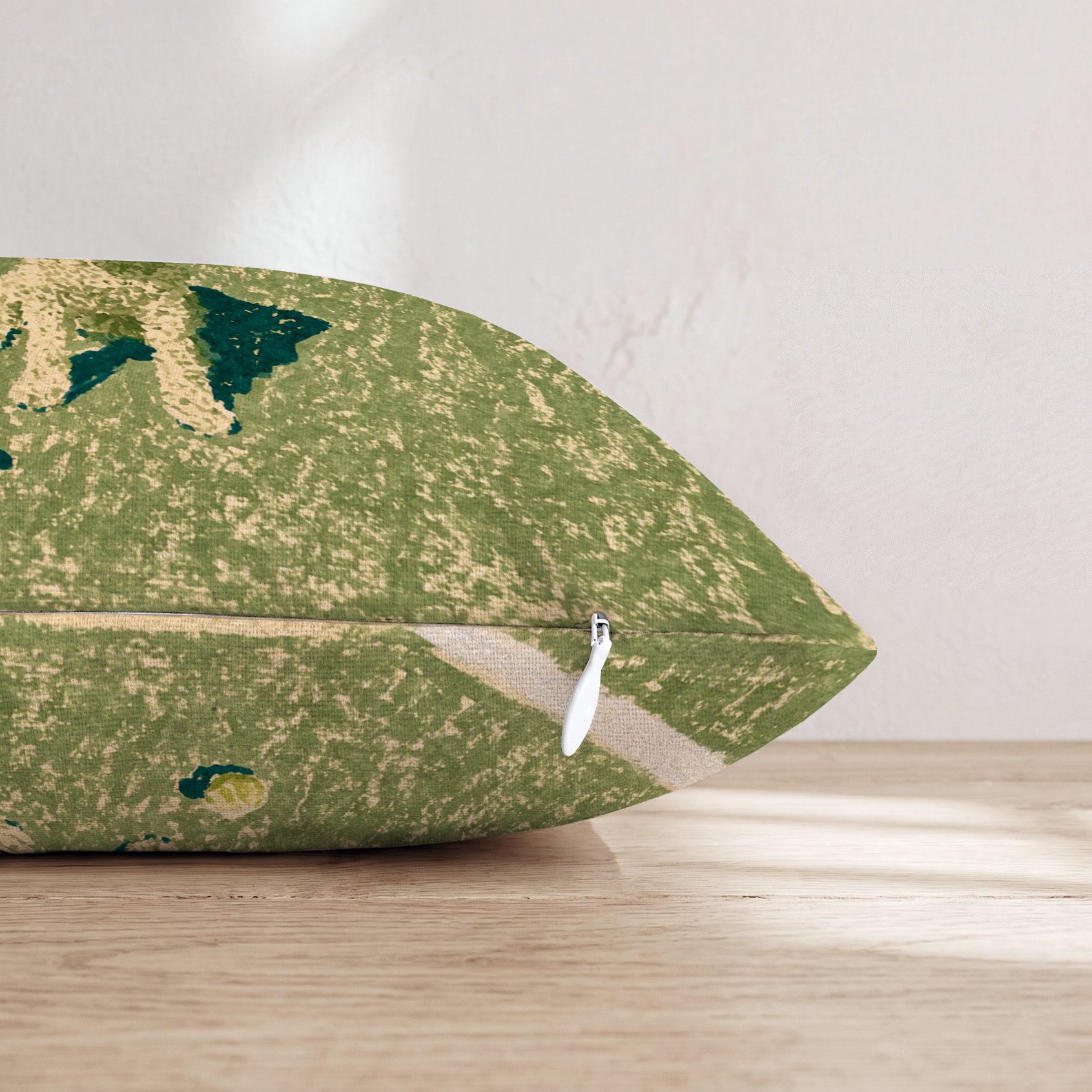 HH307660 HH307660_pillow_edge_zipper.png