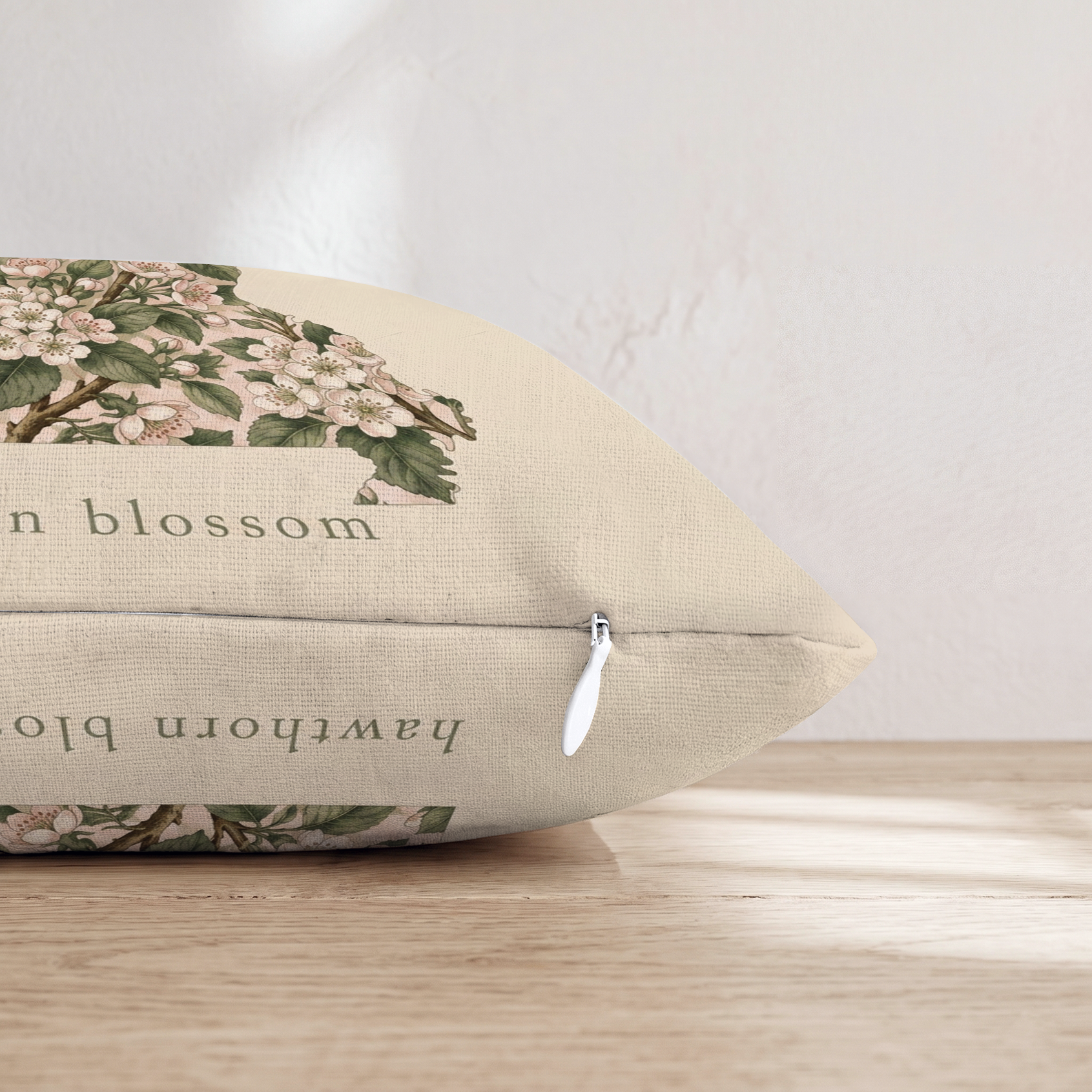 HH308351 HH308351_pillow_edge_zipper.png