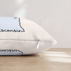 HH309772 HH309772_pillow_edge_zipper.png