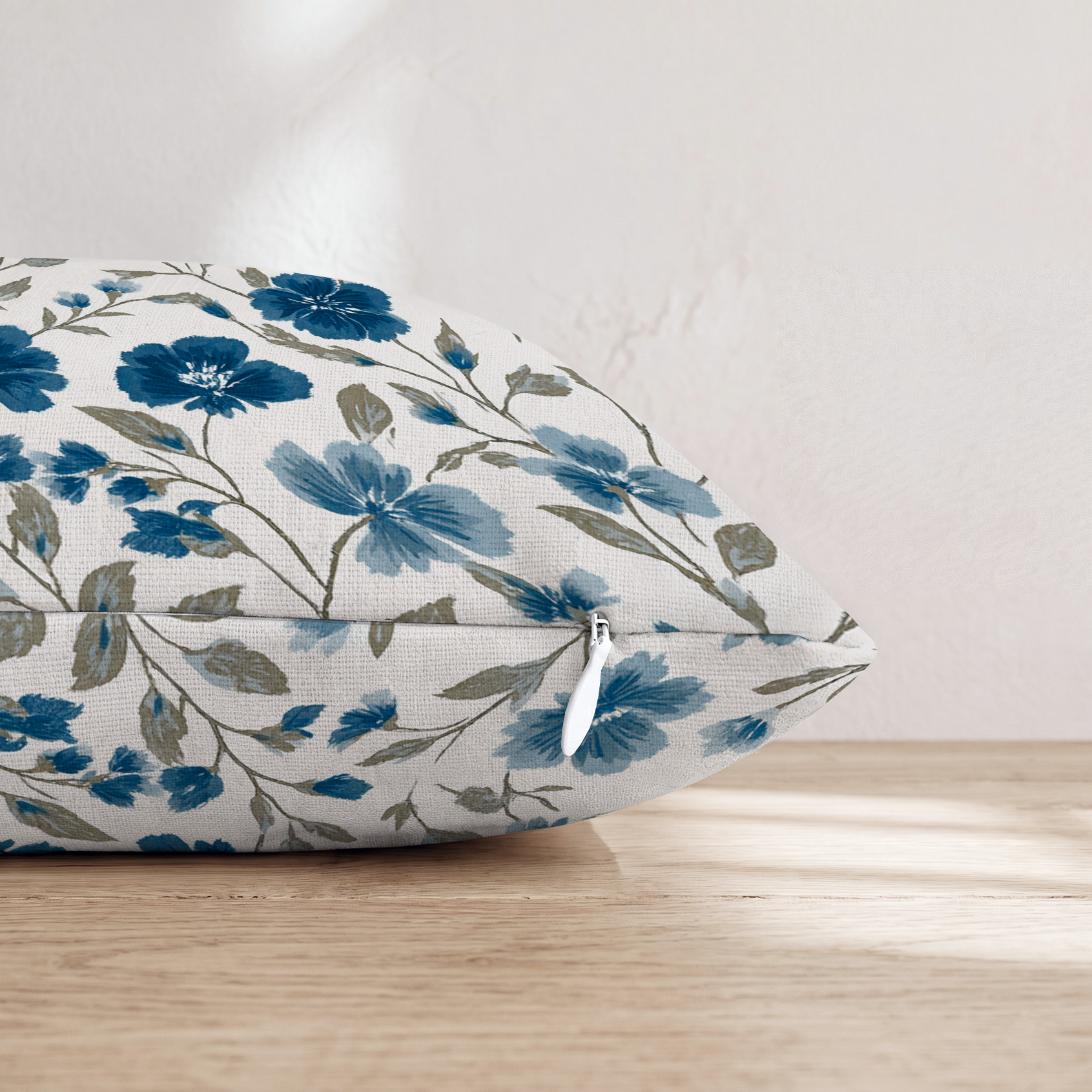 HH326097 HH326097_pillow_edge_zipper.png