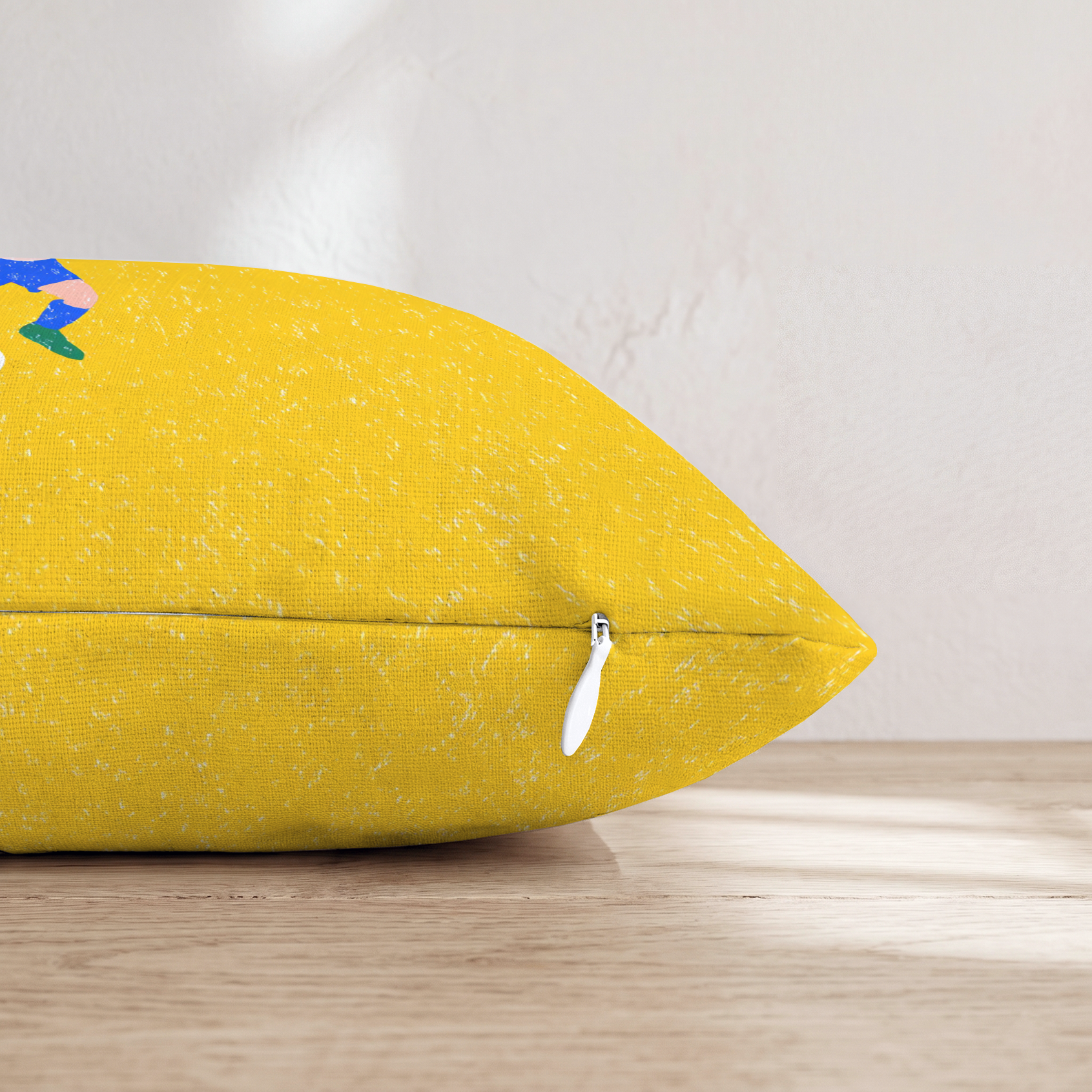 HH327377 HH327377_pillow_edge_zipper.png