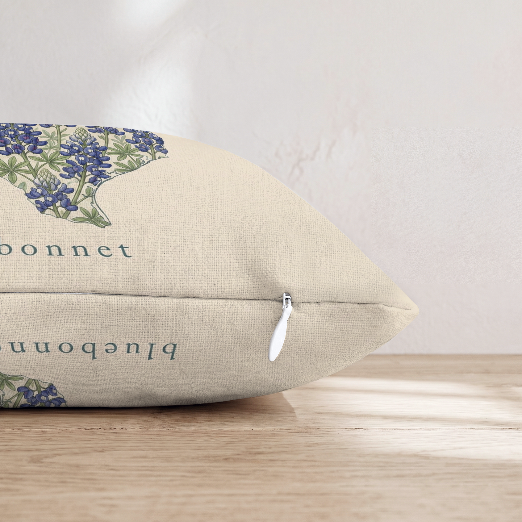 HH327796 HH327796_pillow_edge_zipper.png