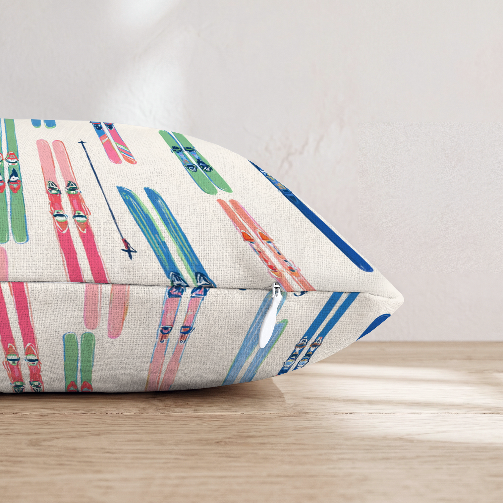 HH330056 HH330056_pillow_edge_zipper.png