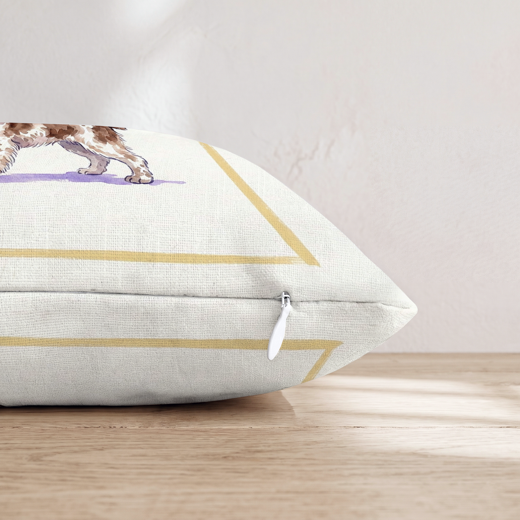 HH335529 HH335529_pillow_edge_zipper.png