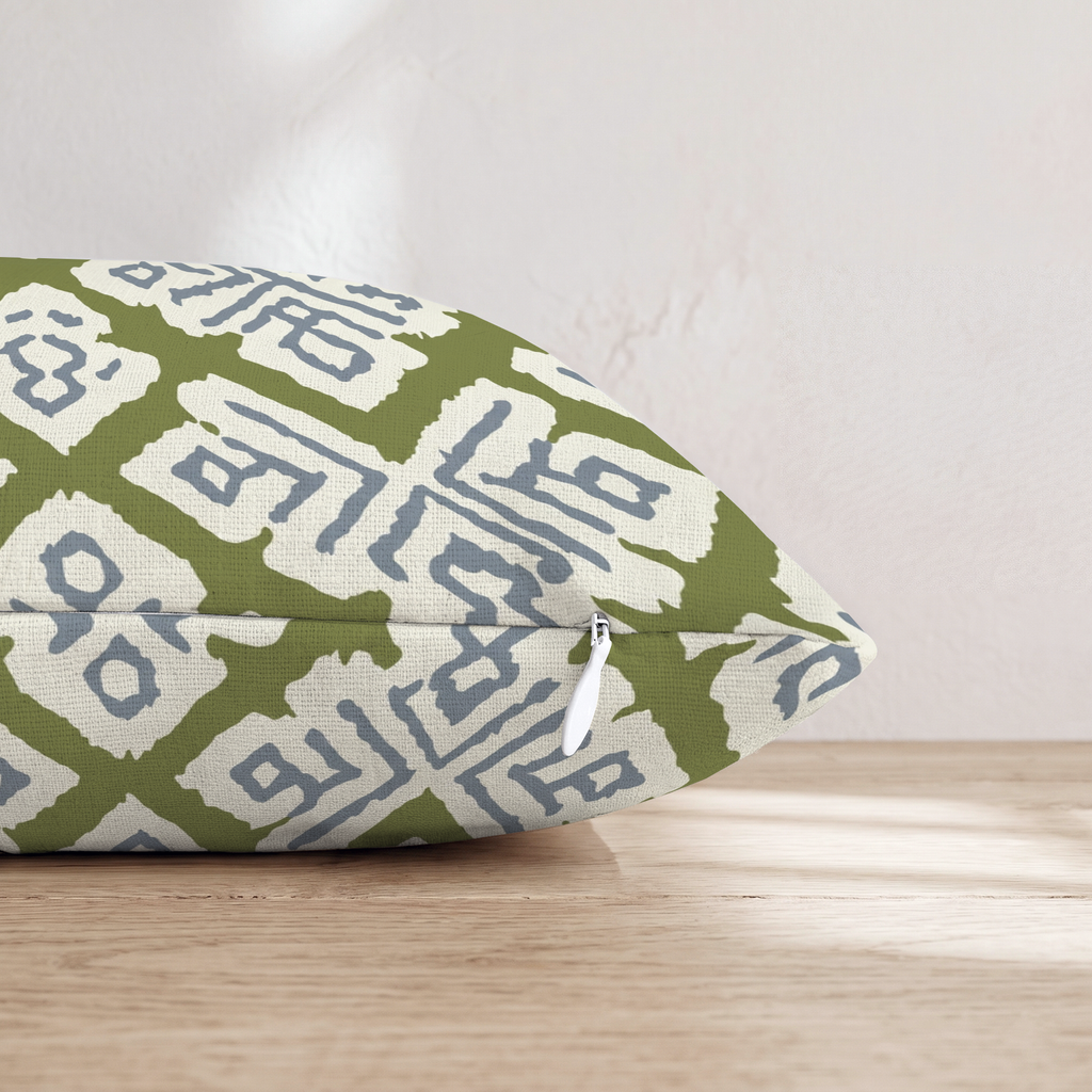 HH335611 HH335611_pillow_edge_zipper.png