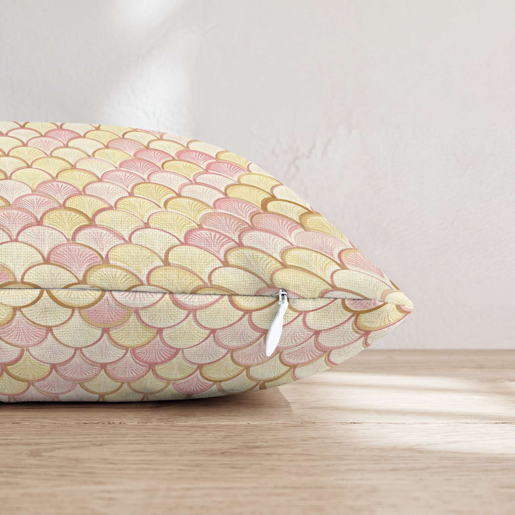 HH335818 HH335818_pillow_edge_zipper.png