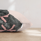 HH338473 HH338473_pillow_edge_zipper.png