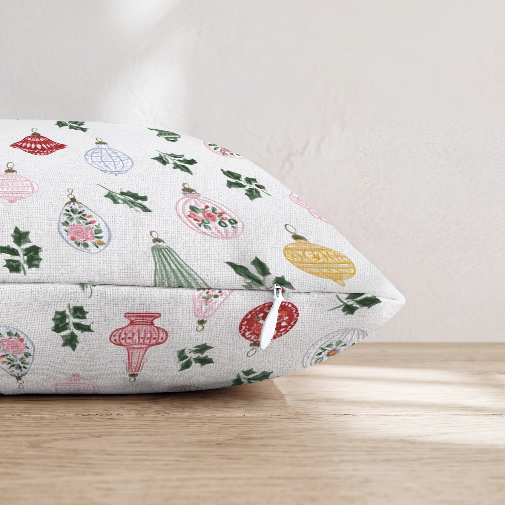 HH338862 HH338862_pillow_edge_zipper.png