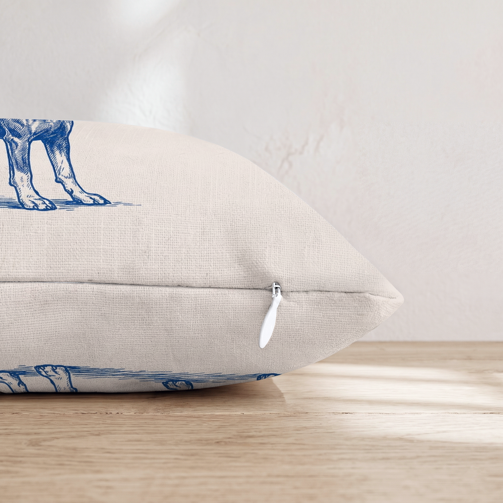 HH340249 HH340249_pillow_edge_zipper.png