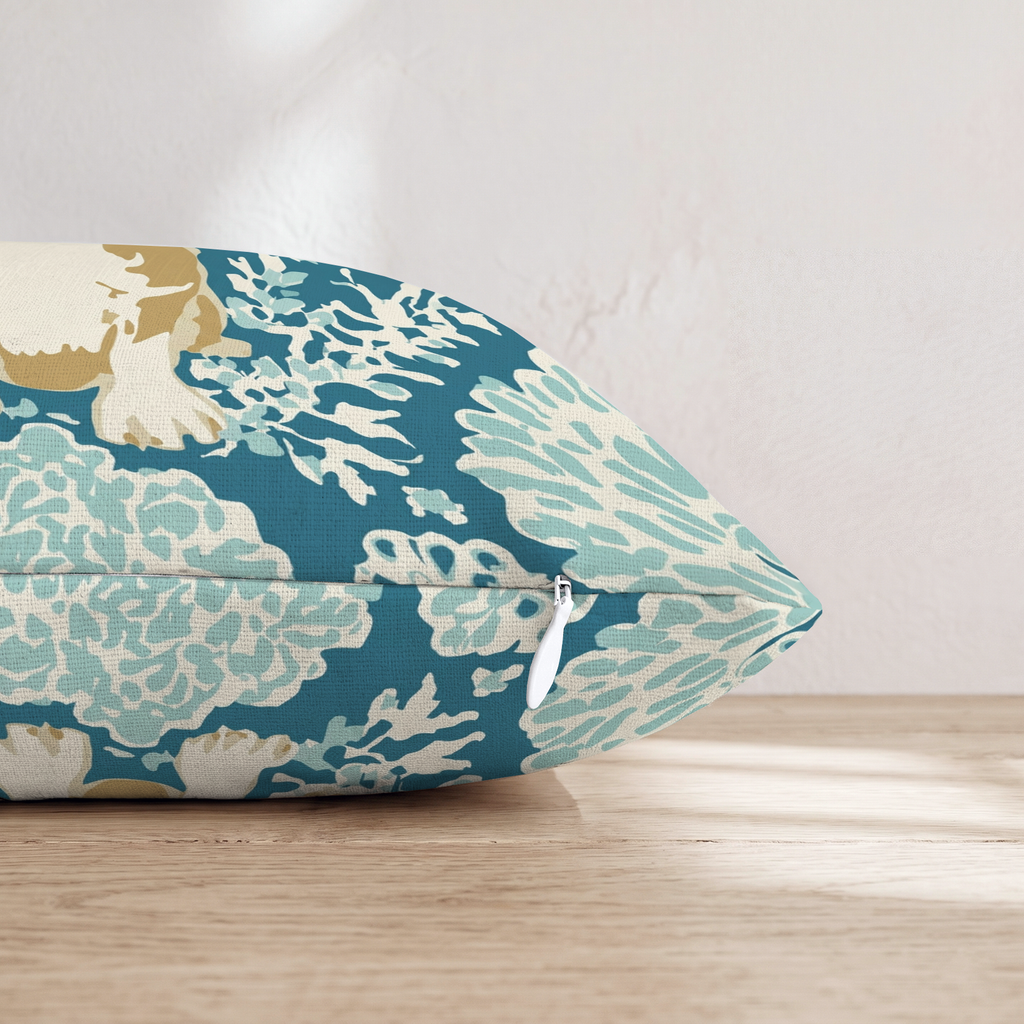 HH343482 HH343482_pillow_edge_zipper.png