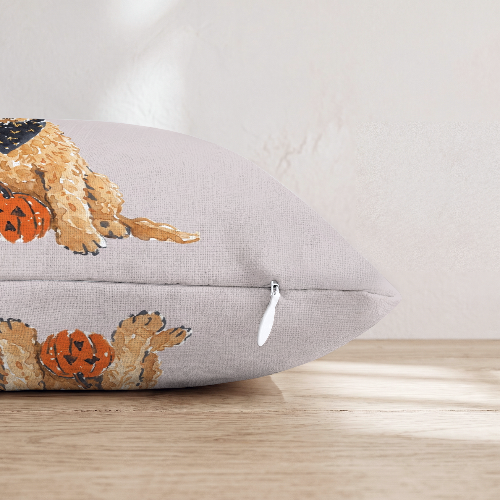 HH351998 HH351998_pillow_edge_zipper.png