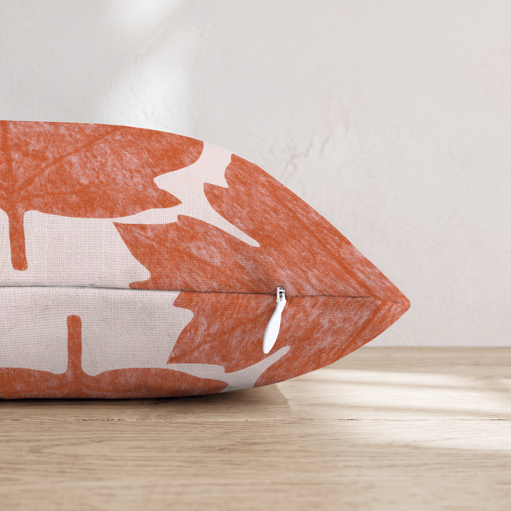 HH353407 HH353407_pillow_edge_zipper.png