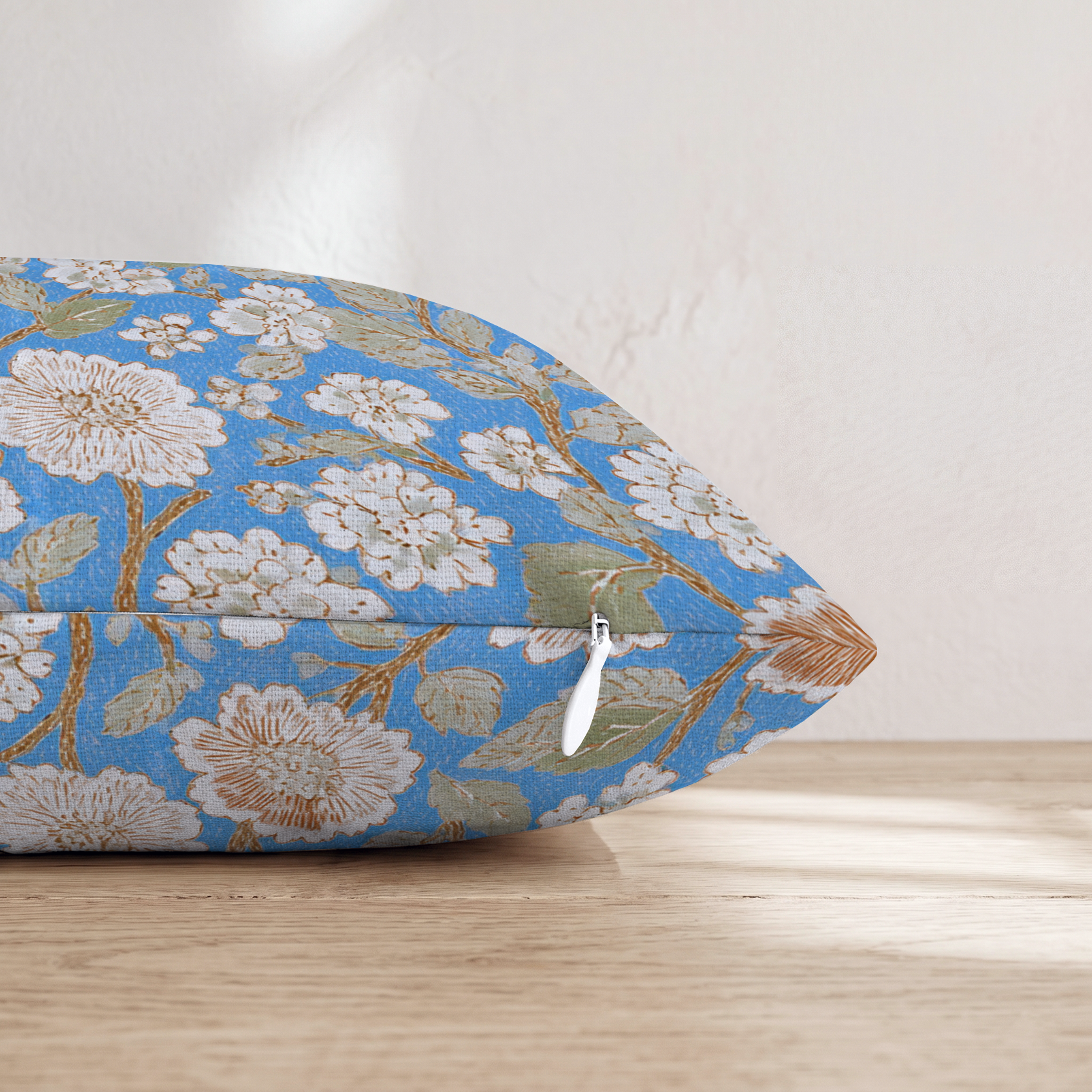 HH353495 HH353495_pillow_edge_zipper.png