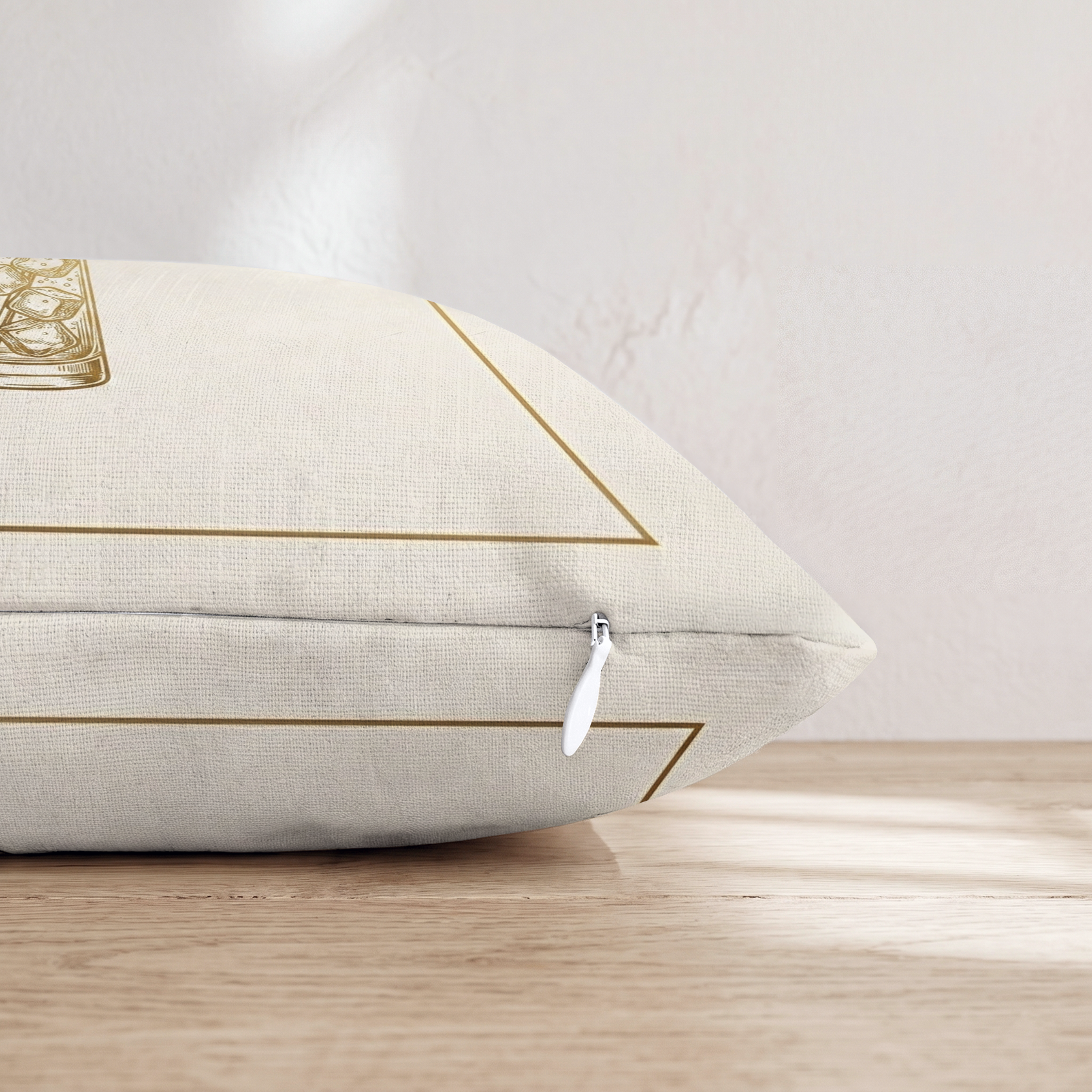 HH354477 HH354477_pillow_edge_zipper.png