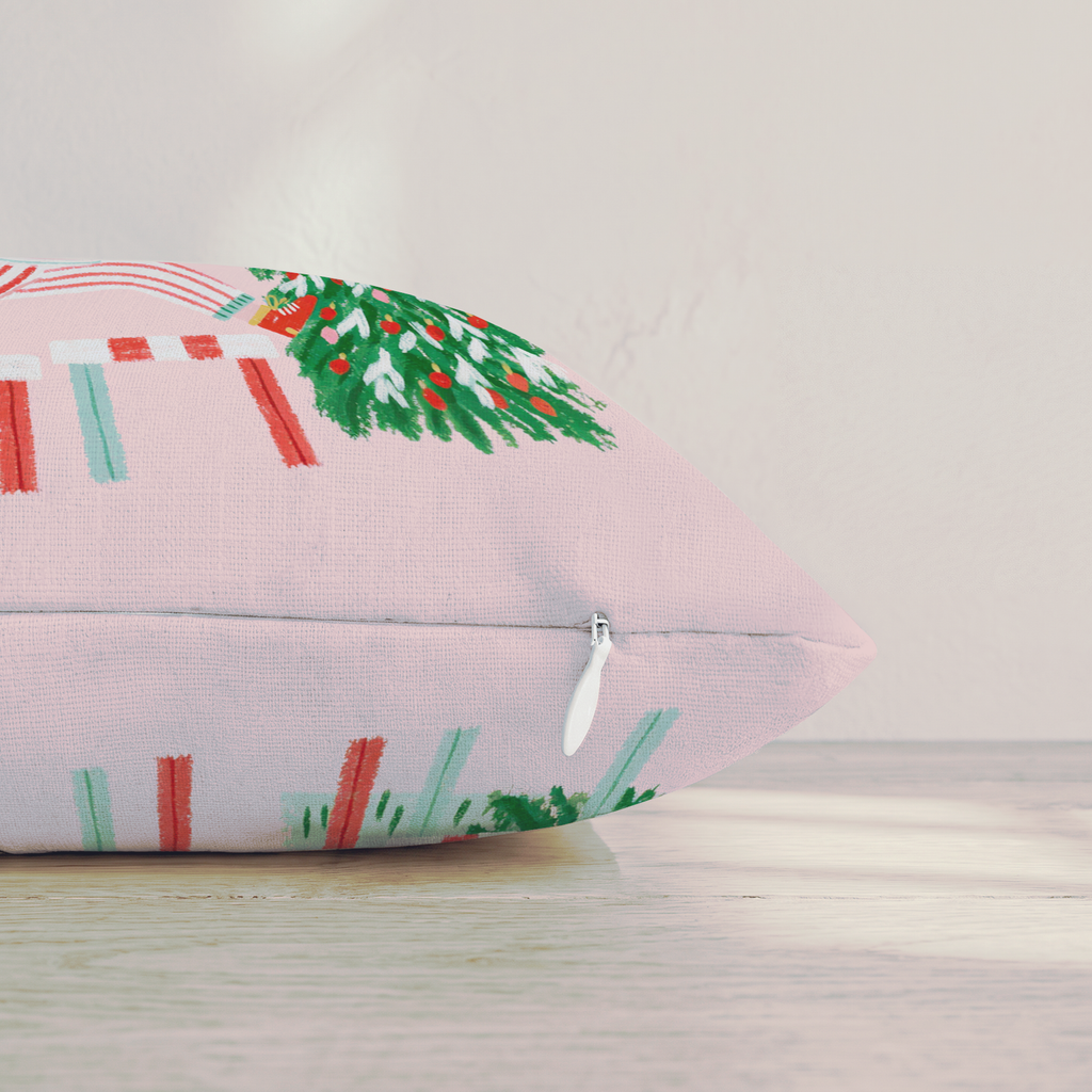 Candy Cane Hurdles Throw Pillow — Pillow Edge Zipper | hh:zipper:colorfix-20261006