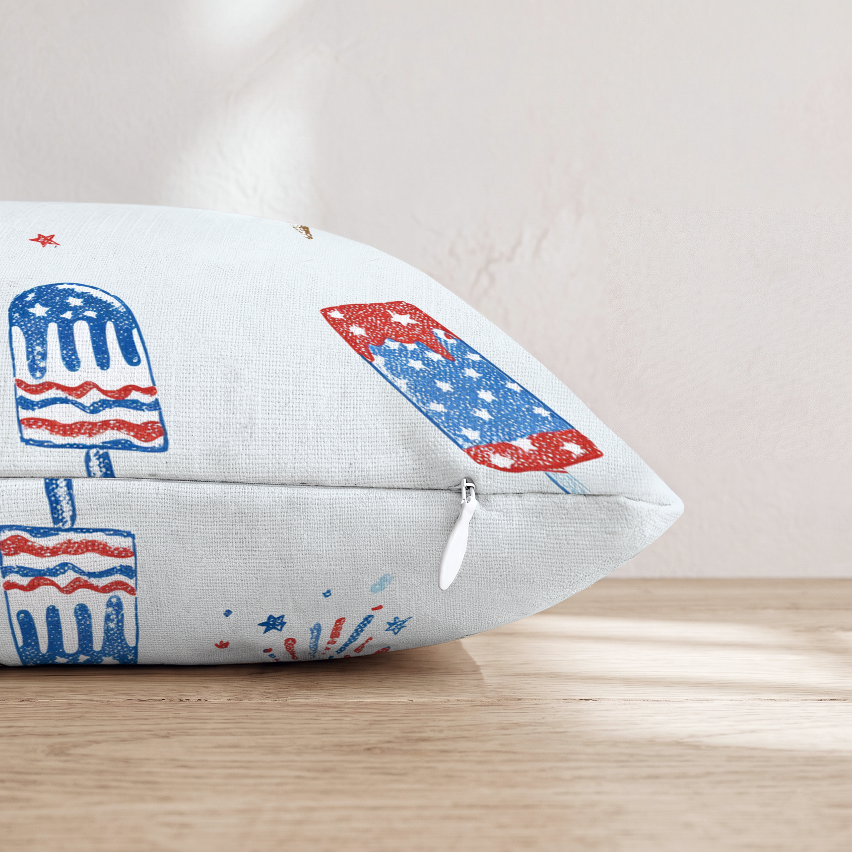 HH355847 HH355847_pillow_edge_zipper.png