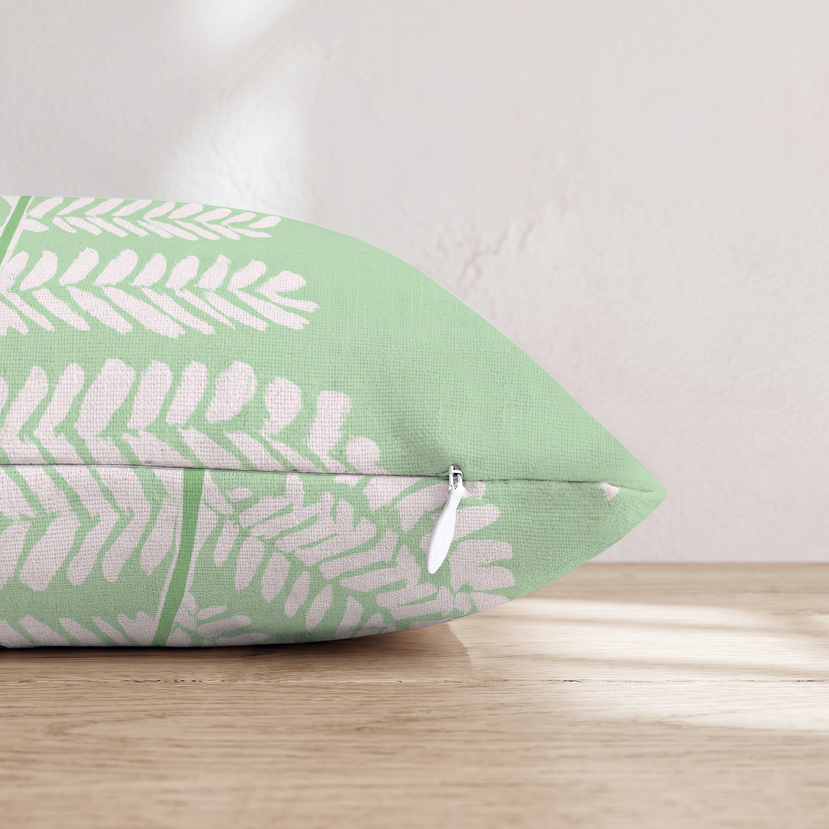 HH359346 HH359346_pillow_edge_zipper.png