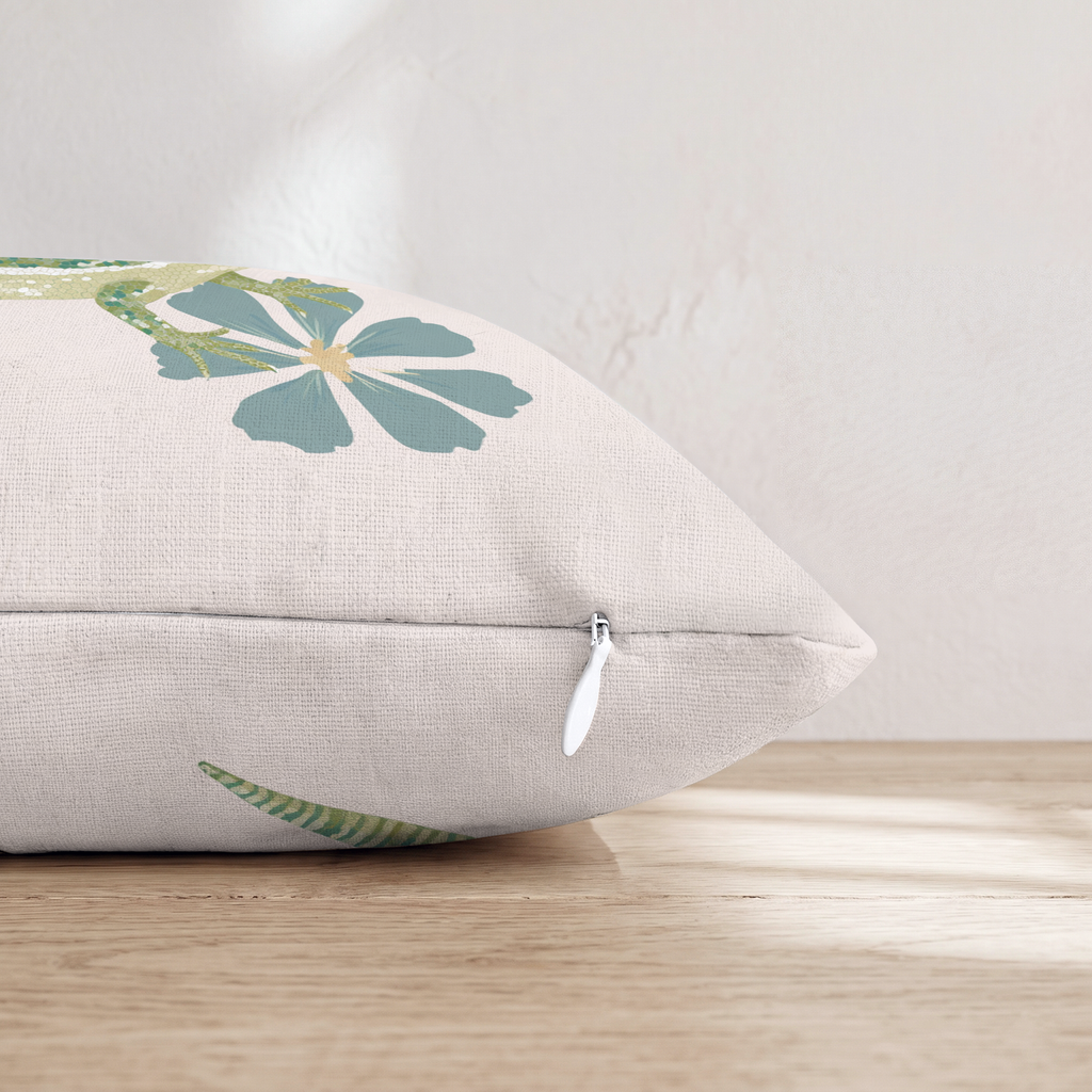 HH363781 HH363781_pillow_edge_zipper.png