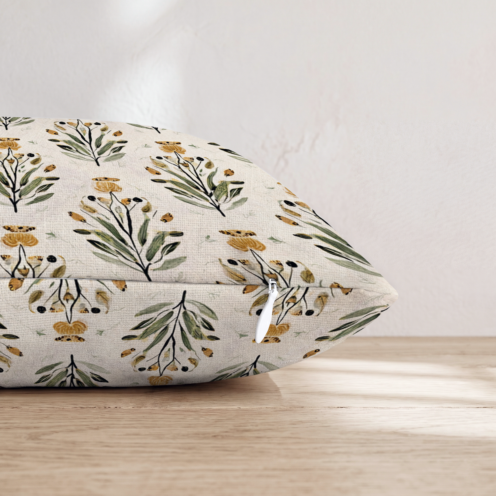 HH369558 HH369558_pillow_edge_zipper.png