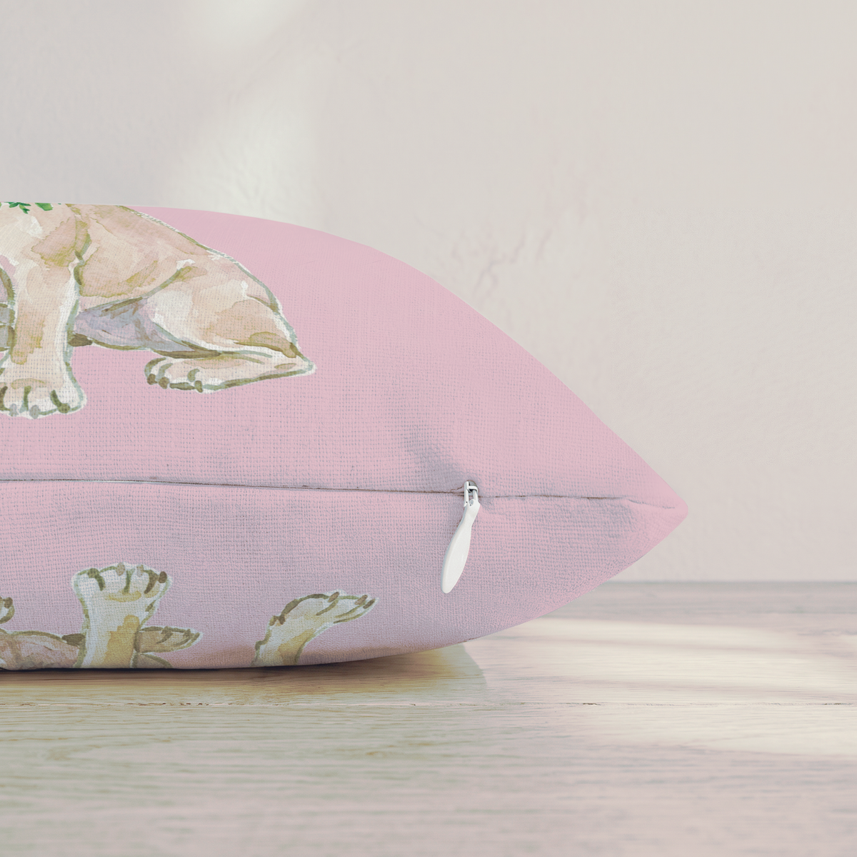 French Bulldog Berry Wreath Throw Pillow — Pillow Edge Zipper | hh:zipper:colorfix-20261006