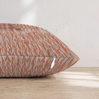 HH377605 HH377605_pillow_edge_zipper.png