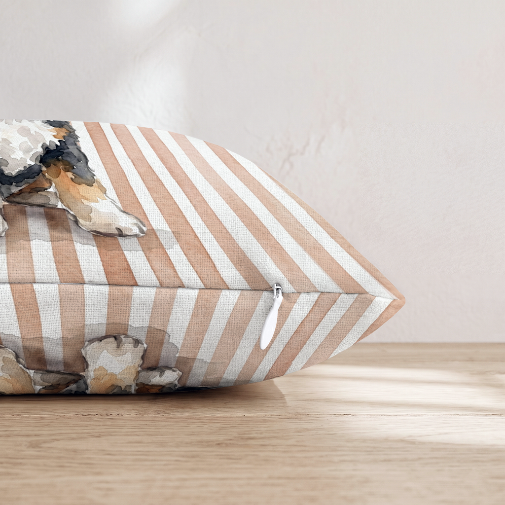 HH379438 HH379438_pillow_edge_zipper.png