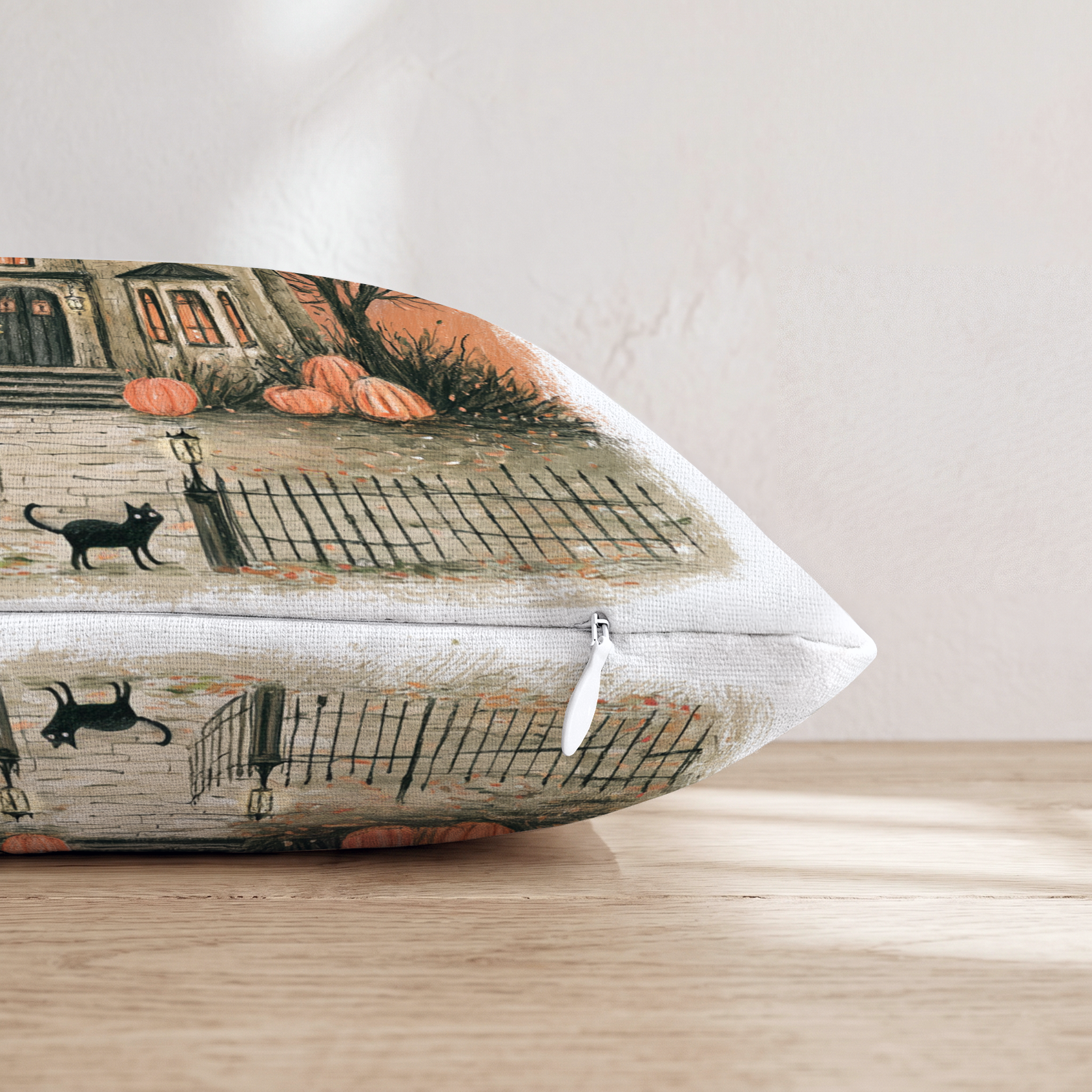 HH379863 HH379863_pillow_edge_zipper.png