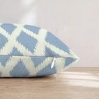 HH386284 HH386284_pillow_edge_zipper.png
