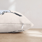 HH387457 HH387457_pillow_edge_zipper.png