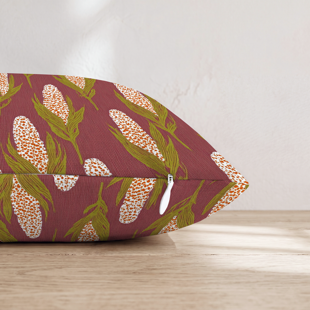 HH390647 HH390647_pillow_edge_zipper.png