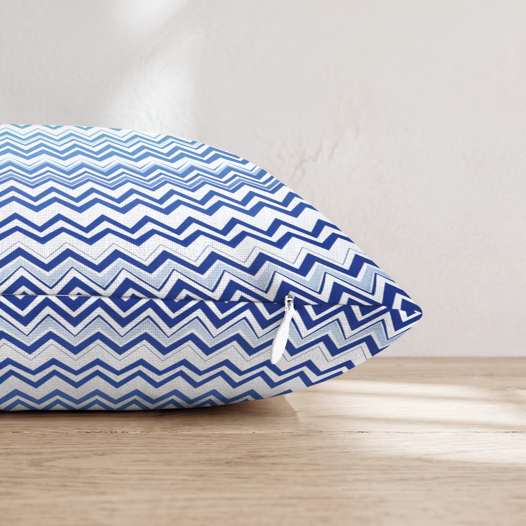 HH391370 HH391370_pillow_edge_zipper.png