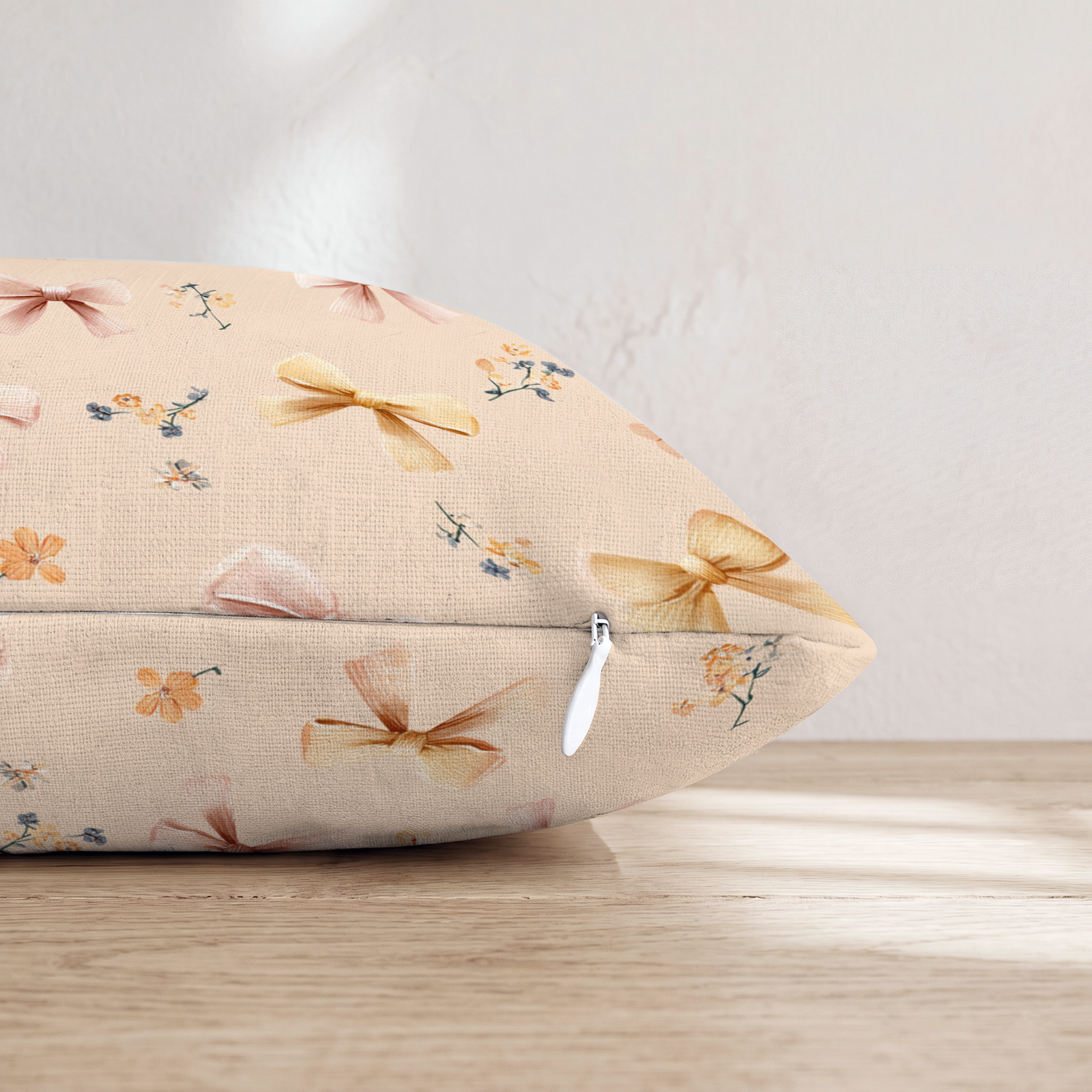 HH391664 HH391664_pillow_edge_zipper.png