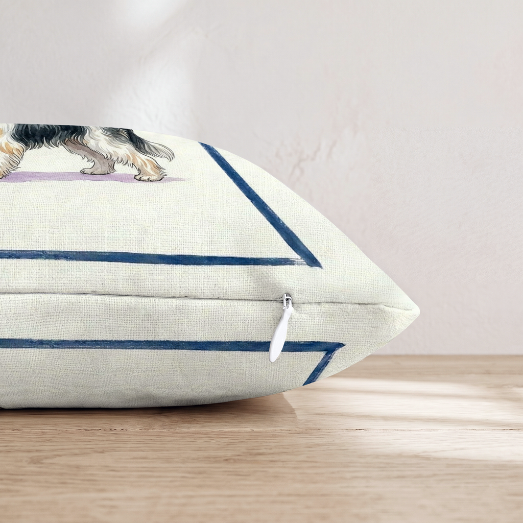 HH398570 HH398570_pillow_edge_zipper.png