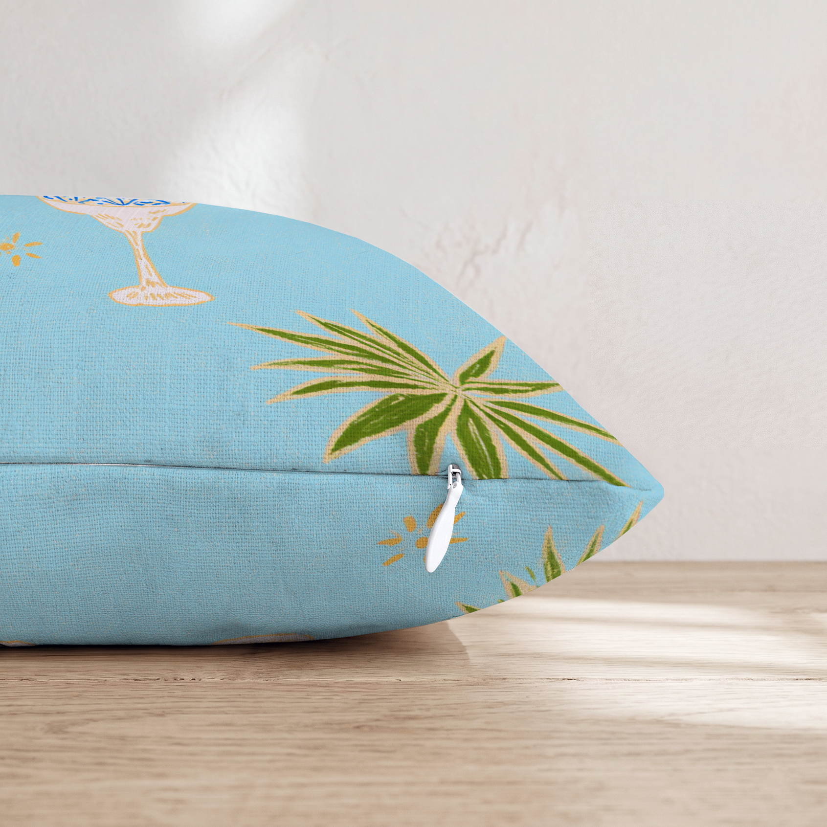 HH411474 HH411474_pillow_edge_zipper.png
