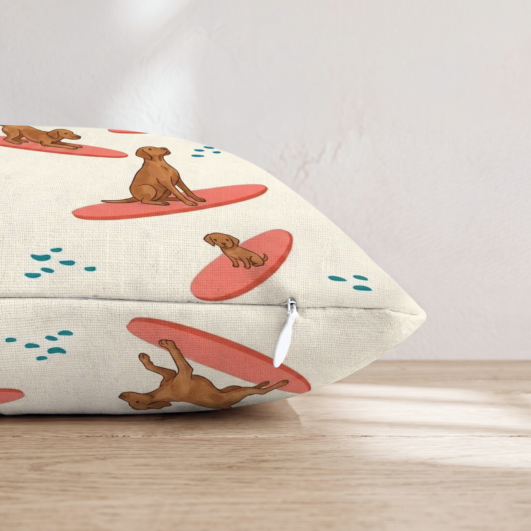 HH421744 HH421744_pillow_edge_zipper.png