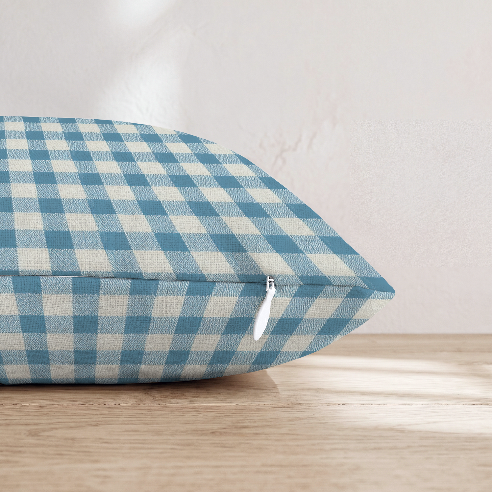 HH425848 HH425848_pillow_edge_zipper.png