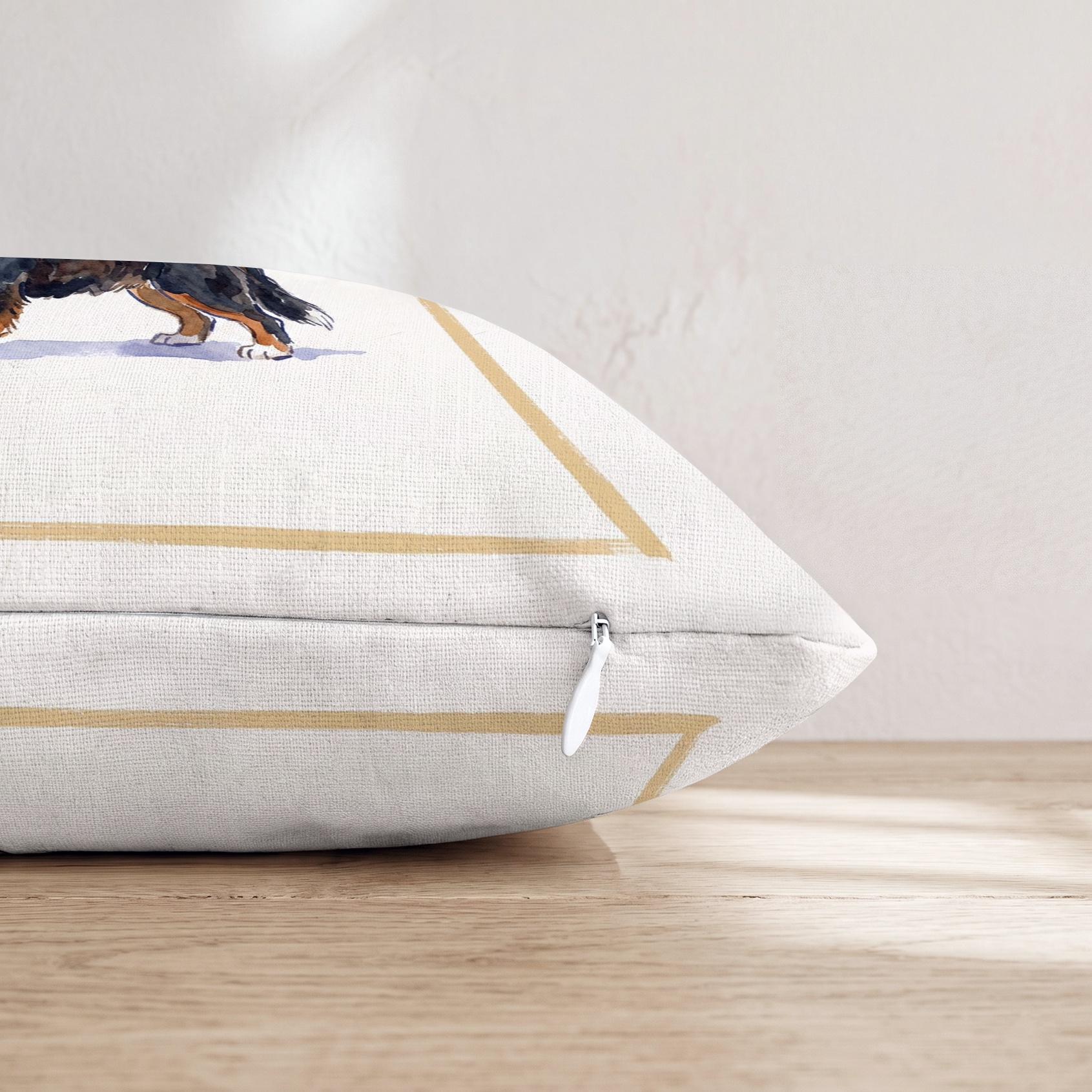 HH426486 HH426486_pillow_edge_zipper.png