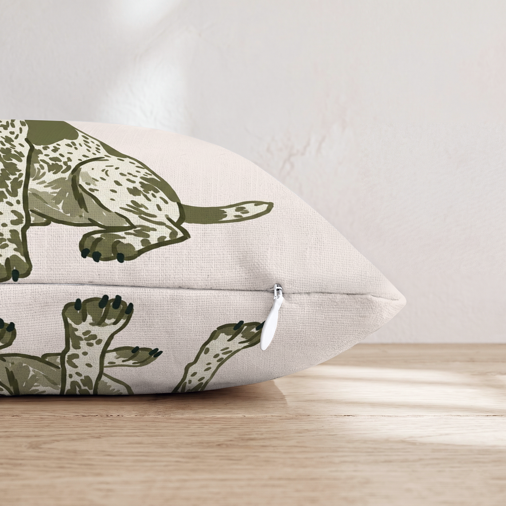 HH430982 HH430982_pillow_edge_zipper.png