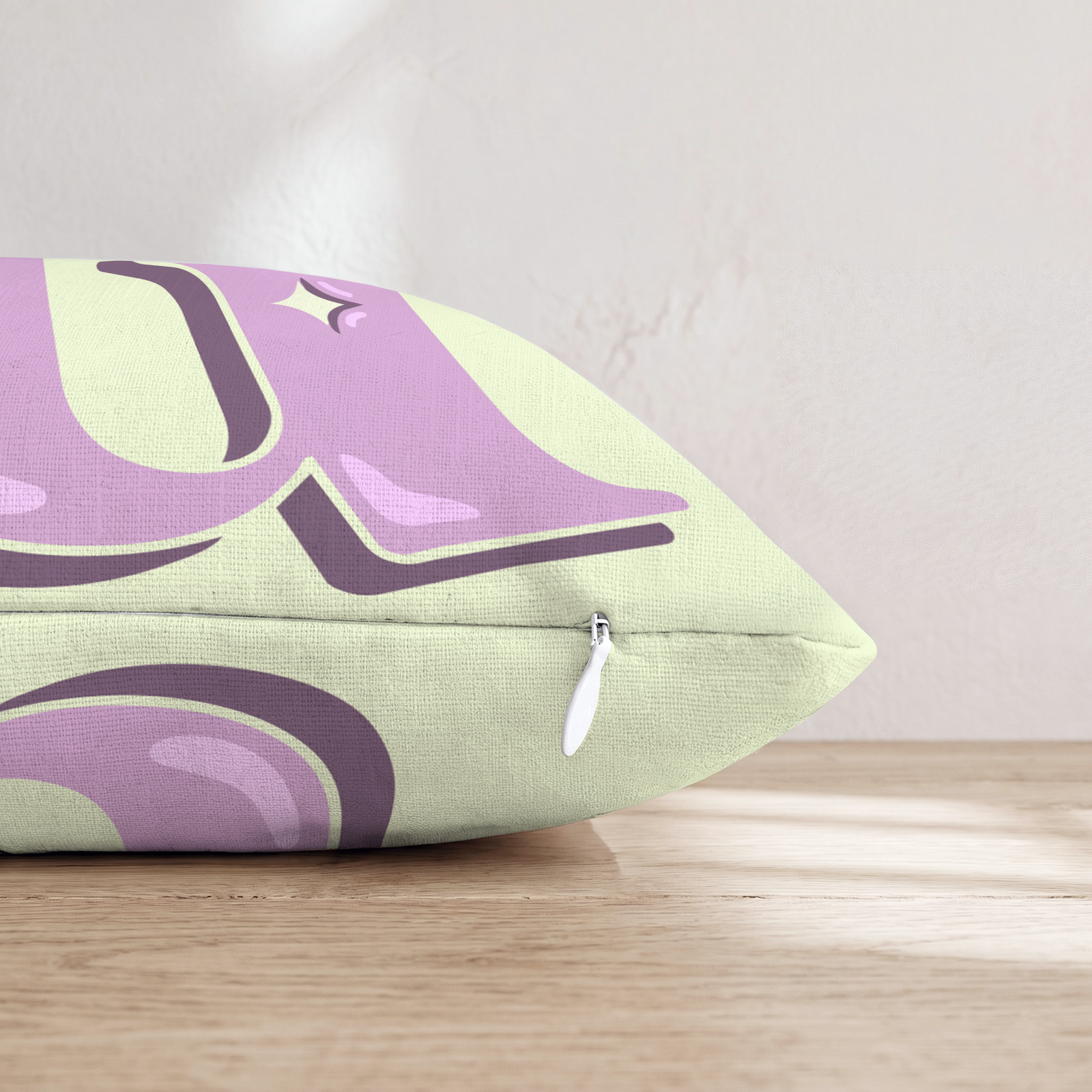 HH435869 HH435869_pillow_edge_zipper.png