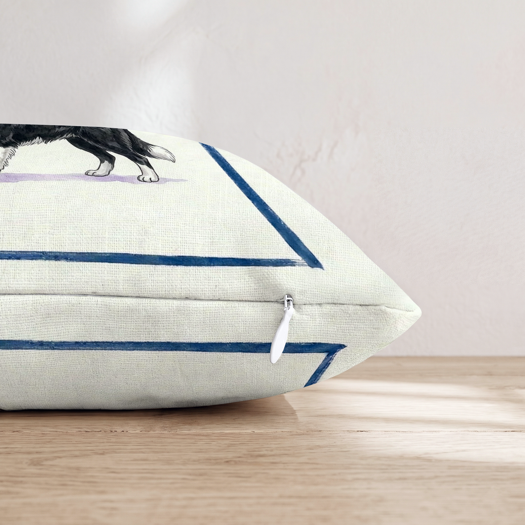 HH437223 HH437223_pillow_edge_zipper.png