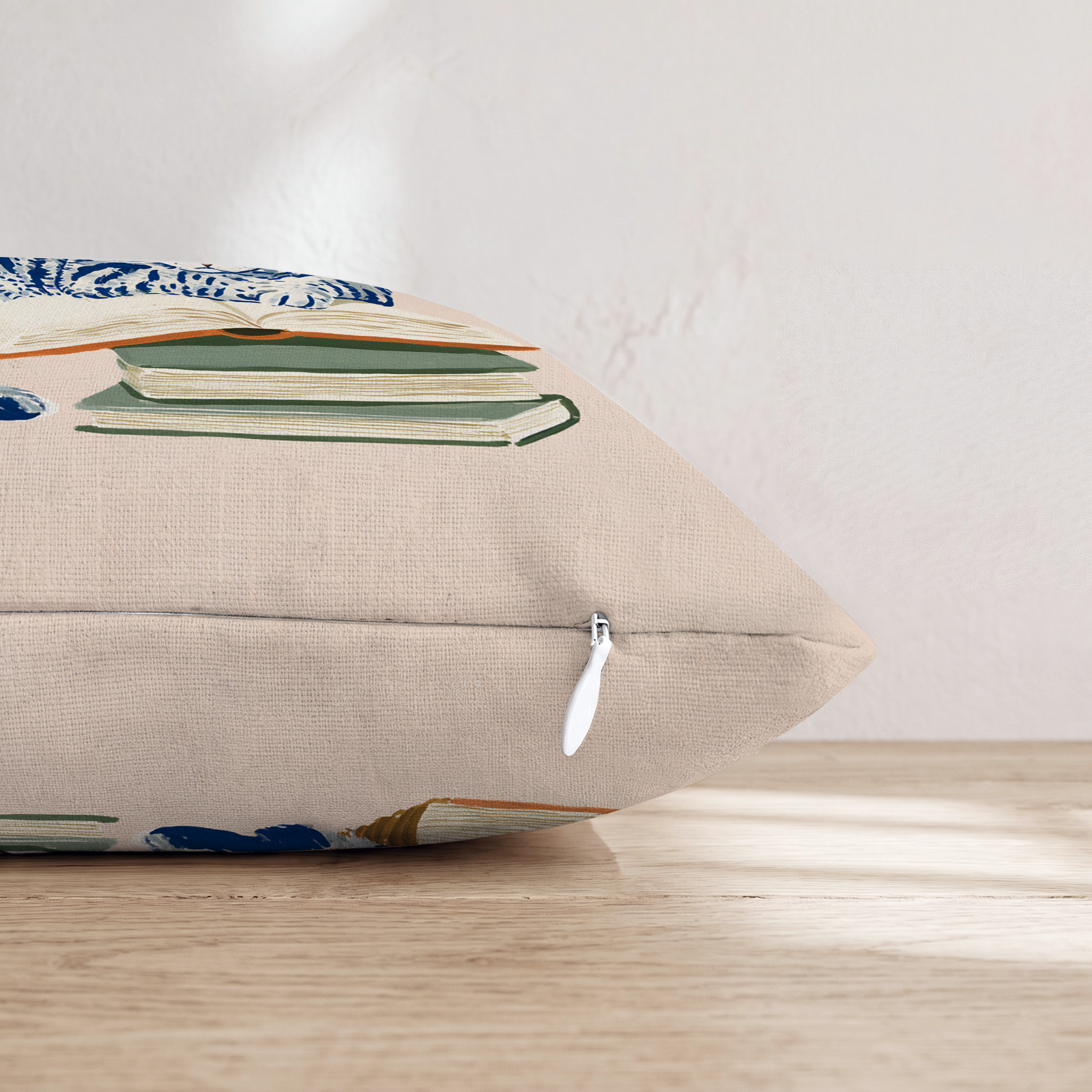 HH447591 HH447591_pillow_edge_zipper.png