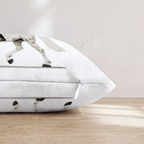 HH447965 HH447965_pillow_edge_zipper.png