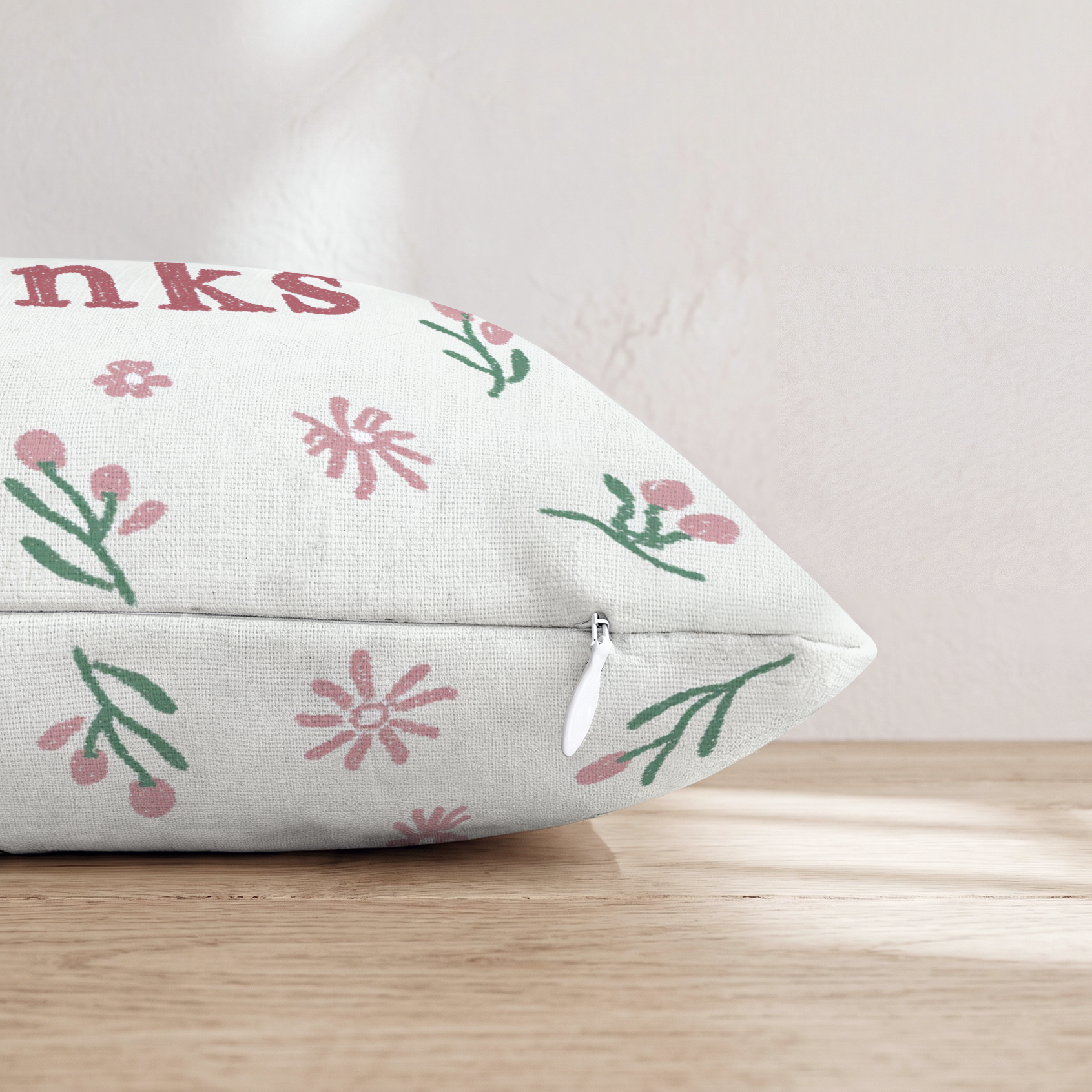 HH448520 HH448520_pillow_edge_zipper.png