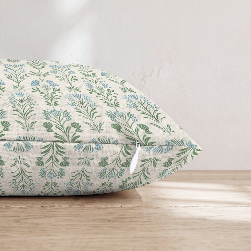 HH449074 HH449074_pillow_edge_zipper.png