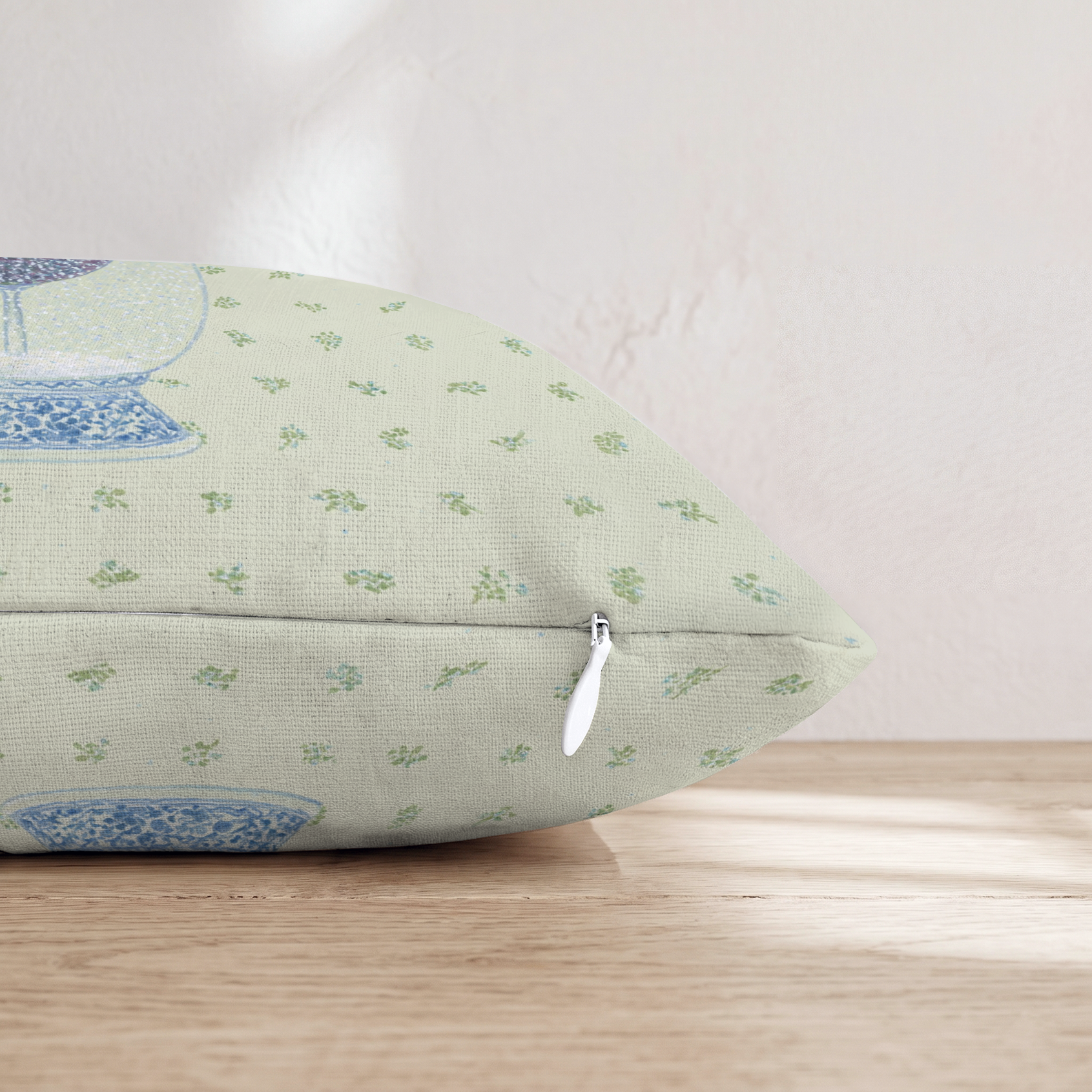 HH449908 HH449908_pillow_edge_zipper.png