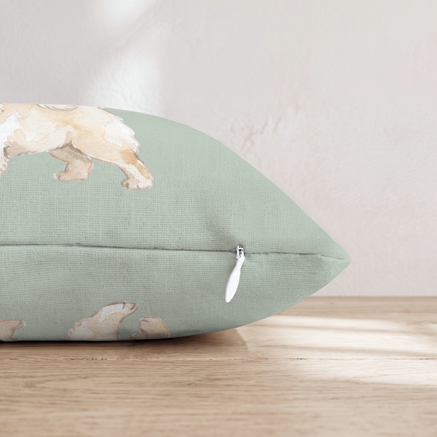 HH465155 HH465155_pillow_edge_zipper.png