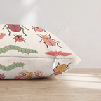 HH465865 HH465865_pillow_edge_zipper.png