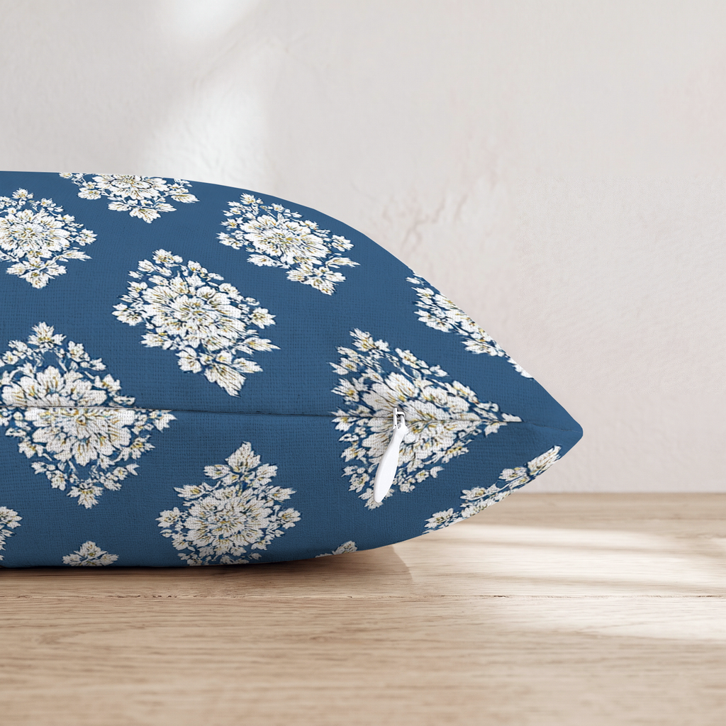 HH470160 HH470160_pillow_edge_zipper.png
